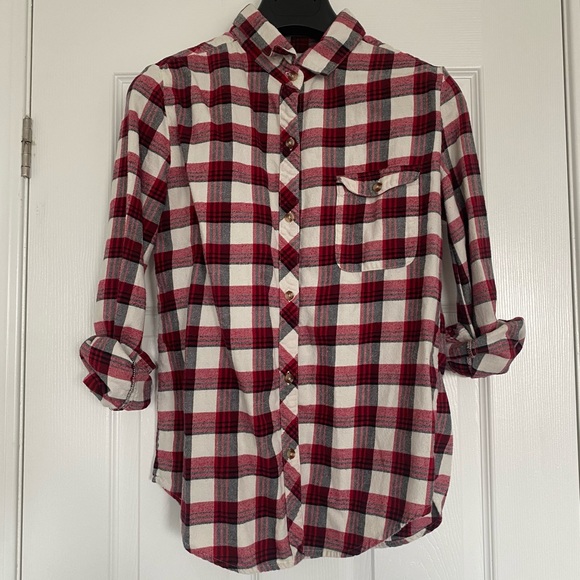 BDG | Boyfriend Fit Red and White Plaid Flannel - Picture 2 of 14